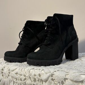 Size 8 timberland 6inch boots